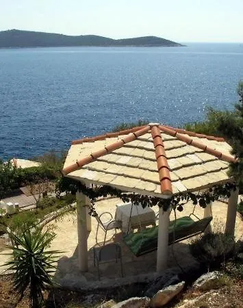 In With Seaview, Terrace, Wifi Apartmán Sevid